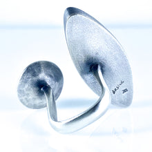 Load image into Gallery viewer, ceramic double leaf ring
