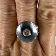 Load image into Gallery viewer, diamond circle nest ring