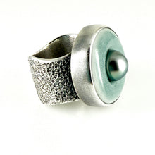 Load image into Gallery viewer, ceramic halo ring