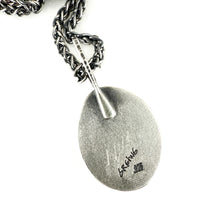 Load image into Gallery viewer, ceramic petal pool pendant