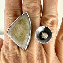Load image into Gallery viewer, ceramic double triangle ring