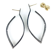 Load image into Gallery viewer, diamond leaf hoops