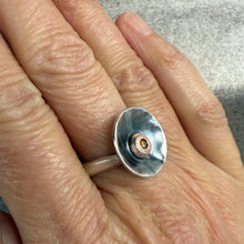 Load image into Gallery viewer, diamond circle nest ring