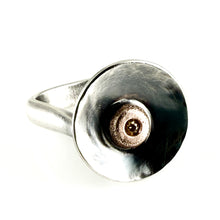 Load image into Gallery viewer, diamond circle nest ring