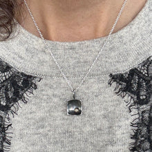 Load image into Gallery viewer, diamond nest pendant
