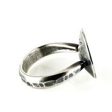 Load image into Gallery viewer, diamond circle nest ring
