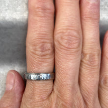 Load image into Gallery viewer, diamond band 4mm