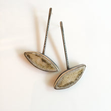 Load image into Gallery viewer, ceramic leaf earrings