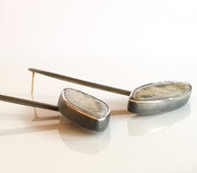 Load image into Gallery viewer, ceramic leaf earrings