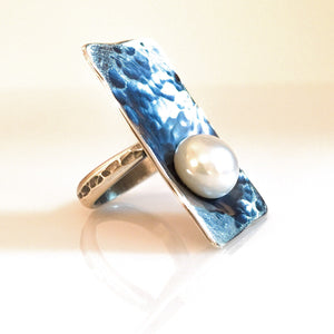 pearl nest rectangle ring