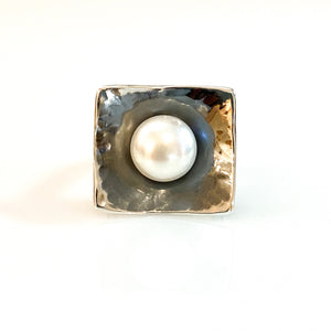 pearl nest square ring