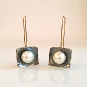 pearl nest earrings