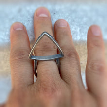 Load image into Gallery viewer, diamond triangle ring