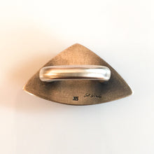 Load image into Gallery viewer, ceramic triangle box ring